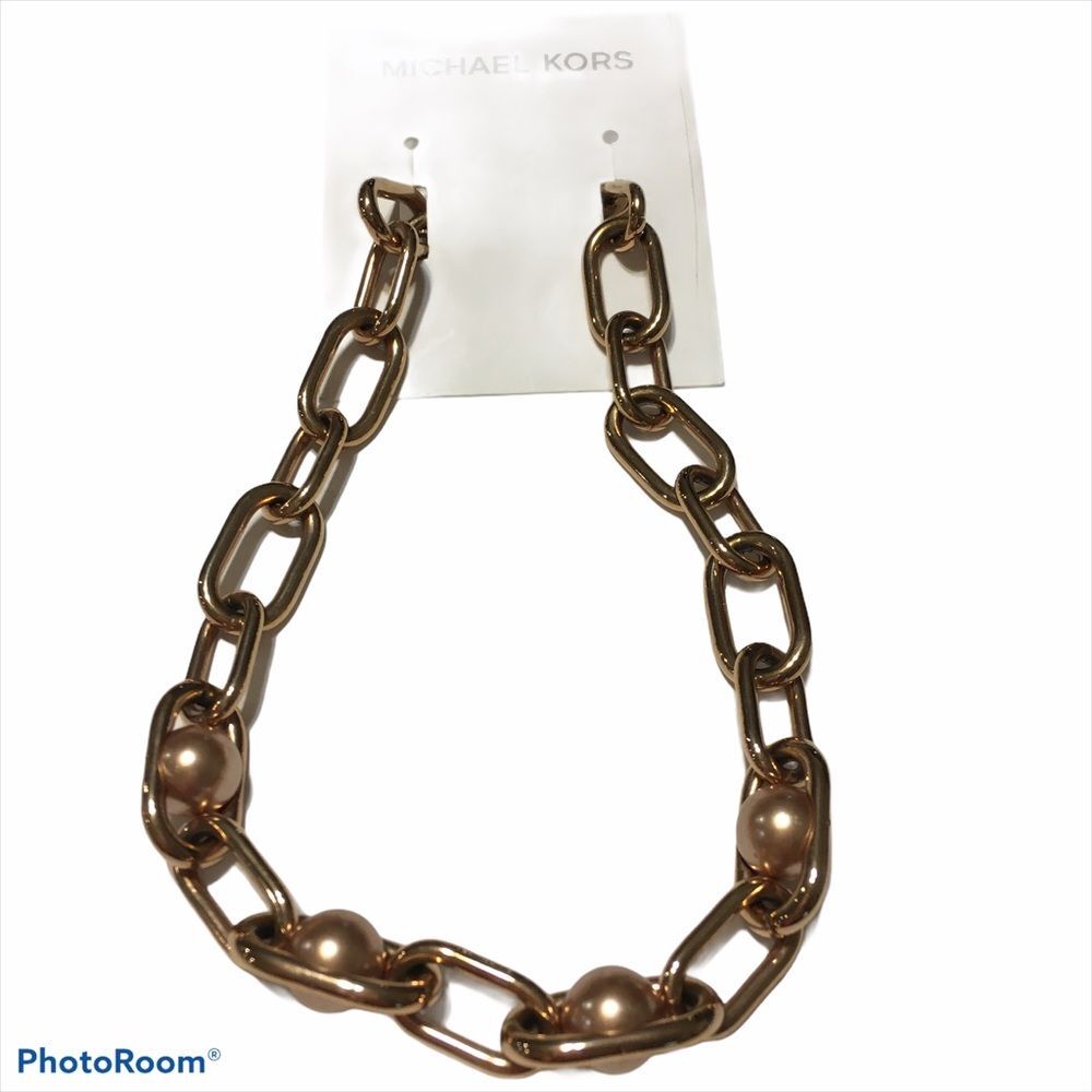 MICHAEL KORS Women Pink Pearl Link Gold Necklace